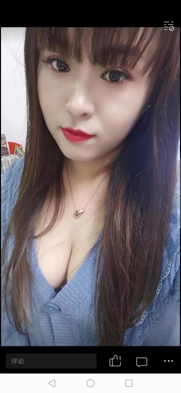 滨江玩的开的小妹